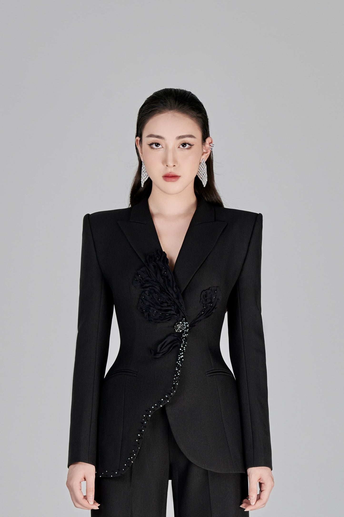 Josefin Black Floral 3D Set Design