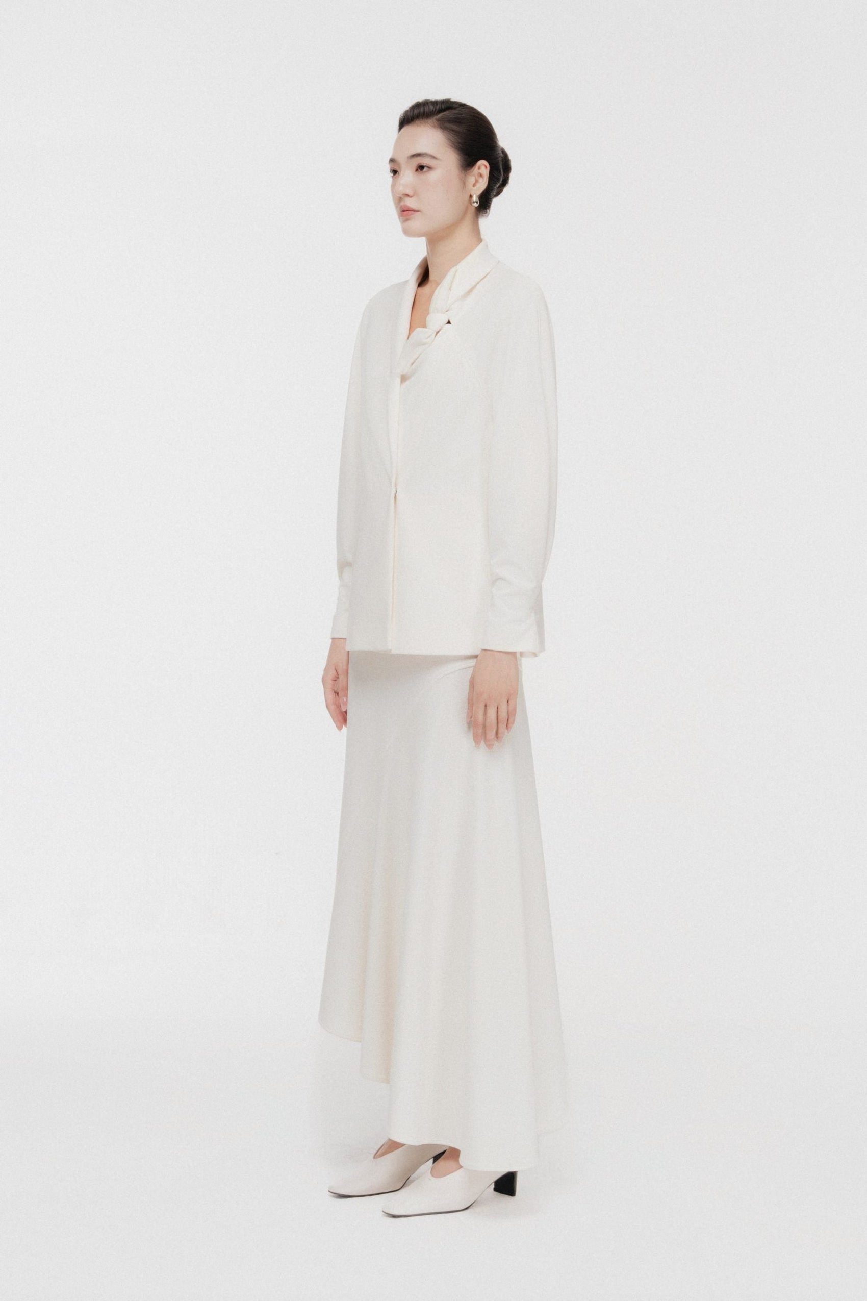 Asymmetric Bow Wrap Set in Cream image 1