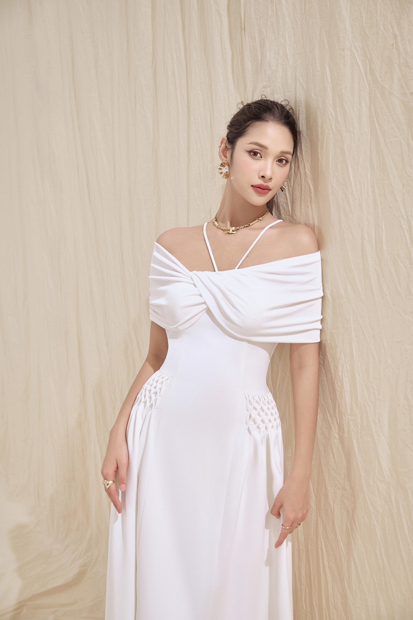 Alessia Off-shoulder Dress image 4