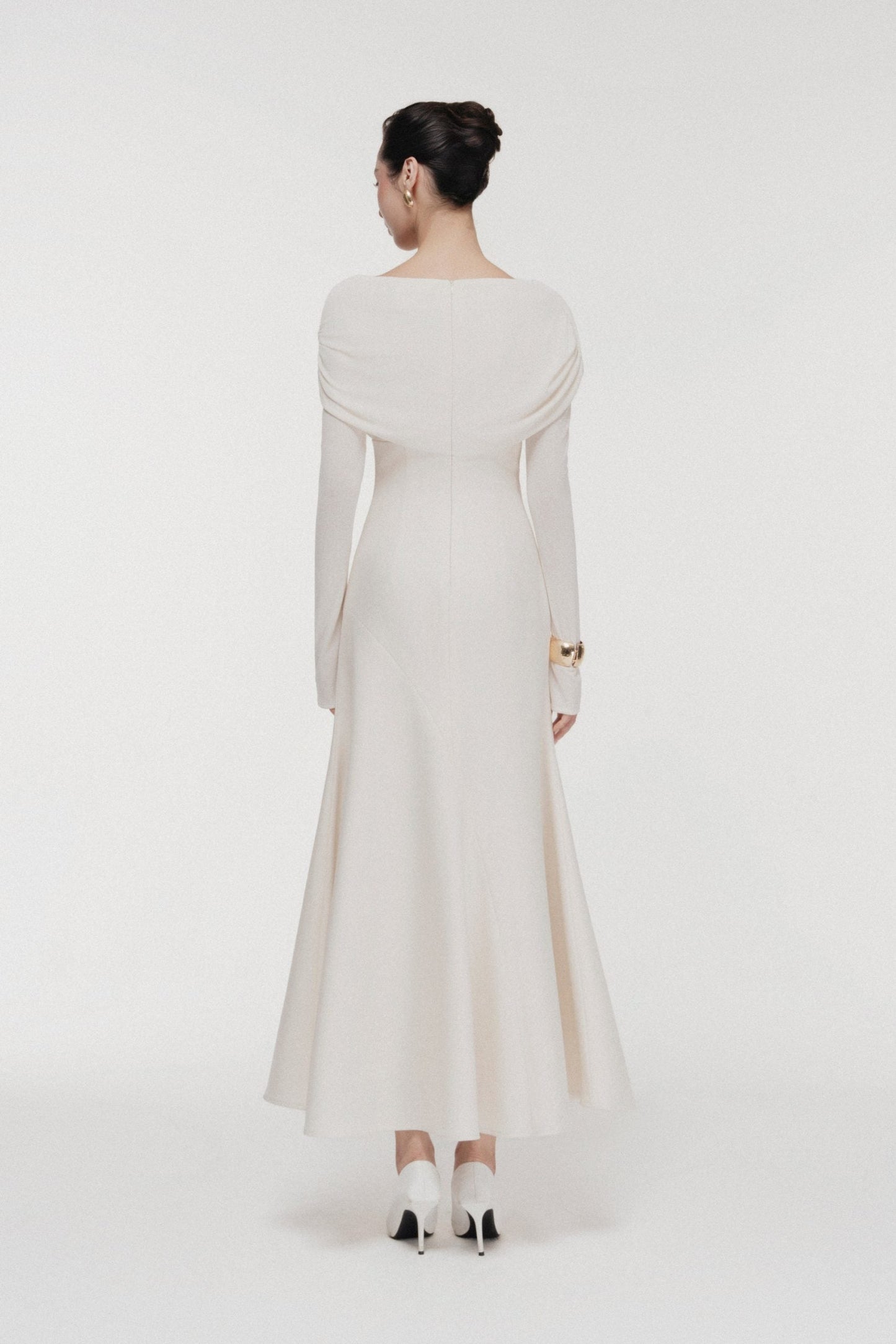 Soft-Drape Mermaid Dress in Cream image 2