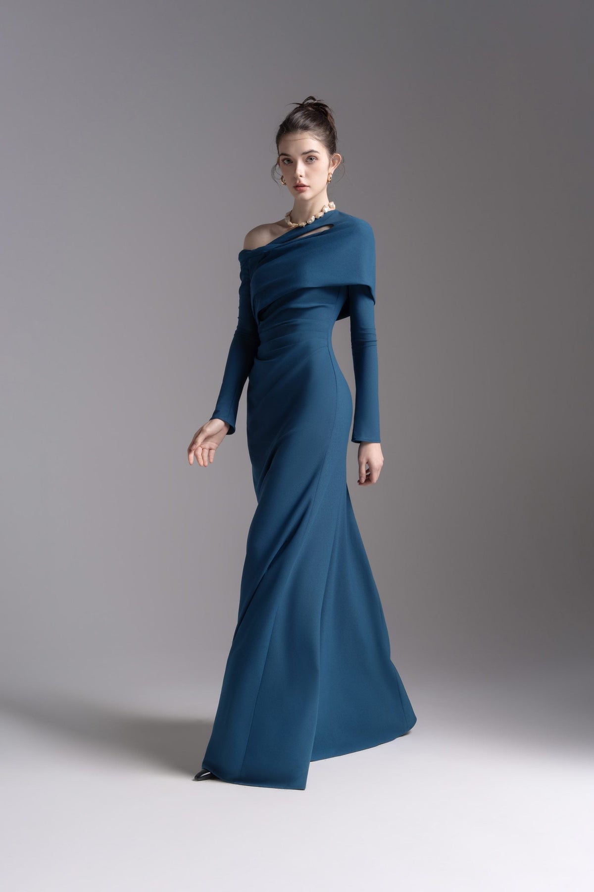 Twist Silhouette Dress image 1