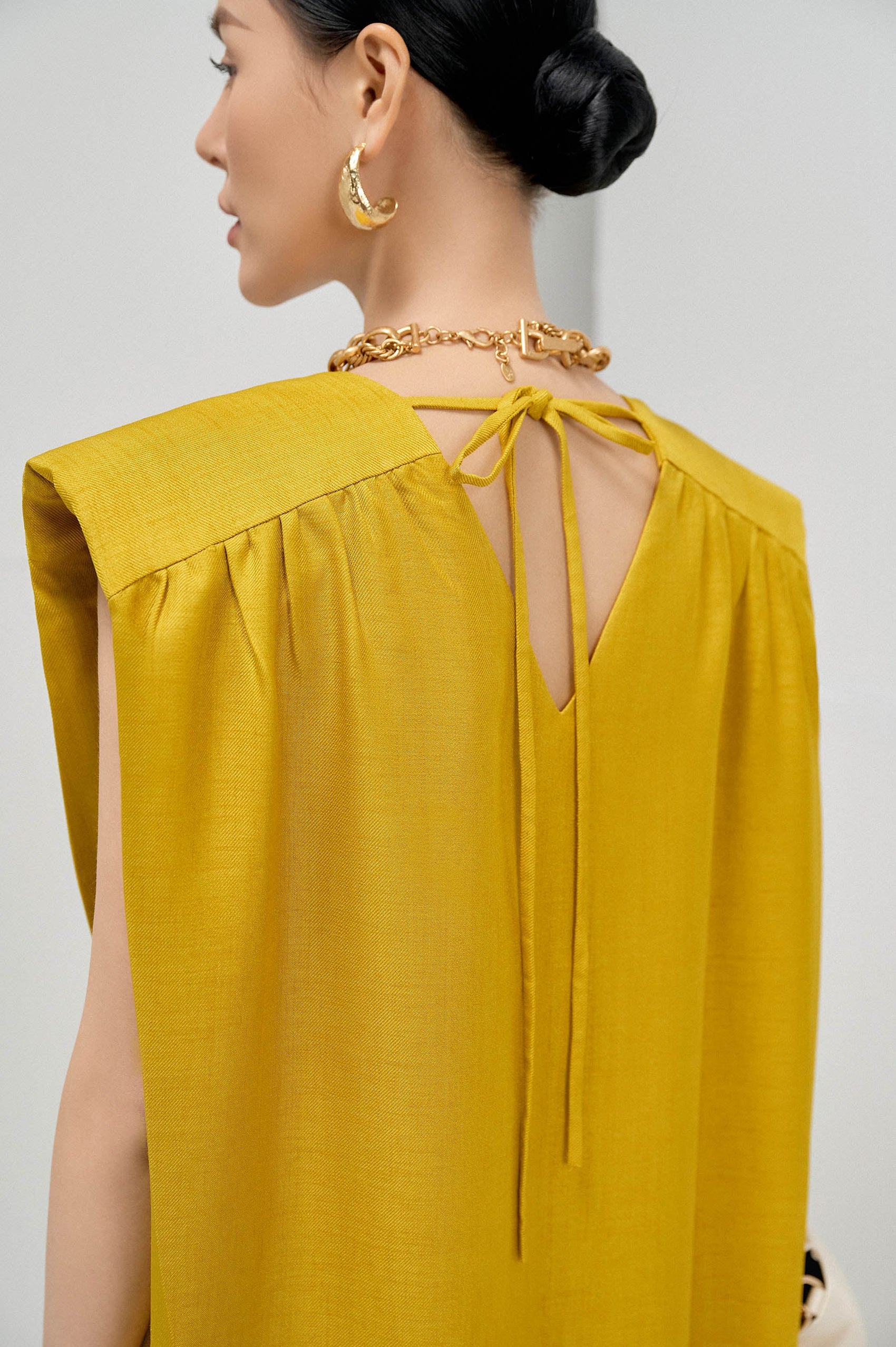 V-neck Square Shoulder Dress image 3