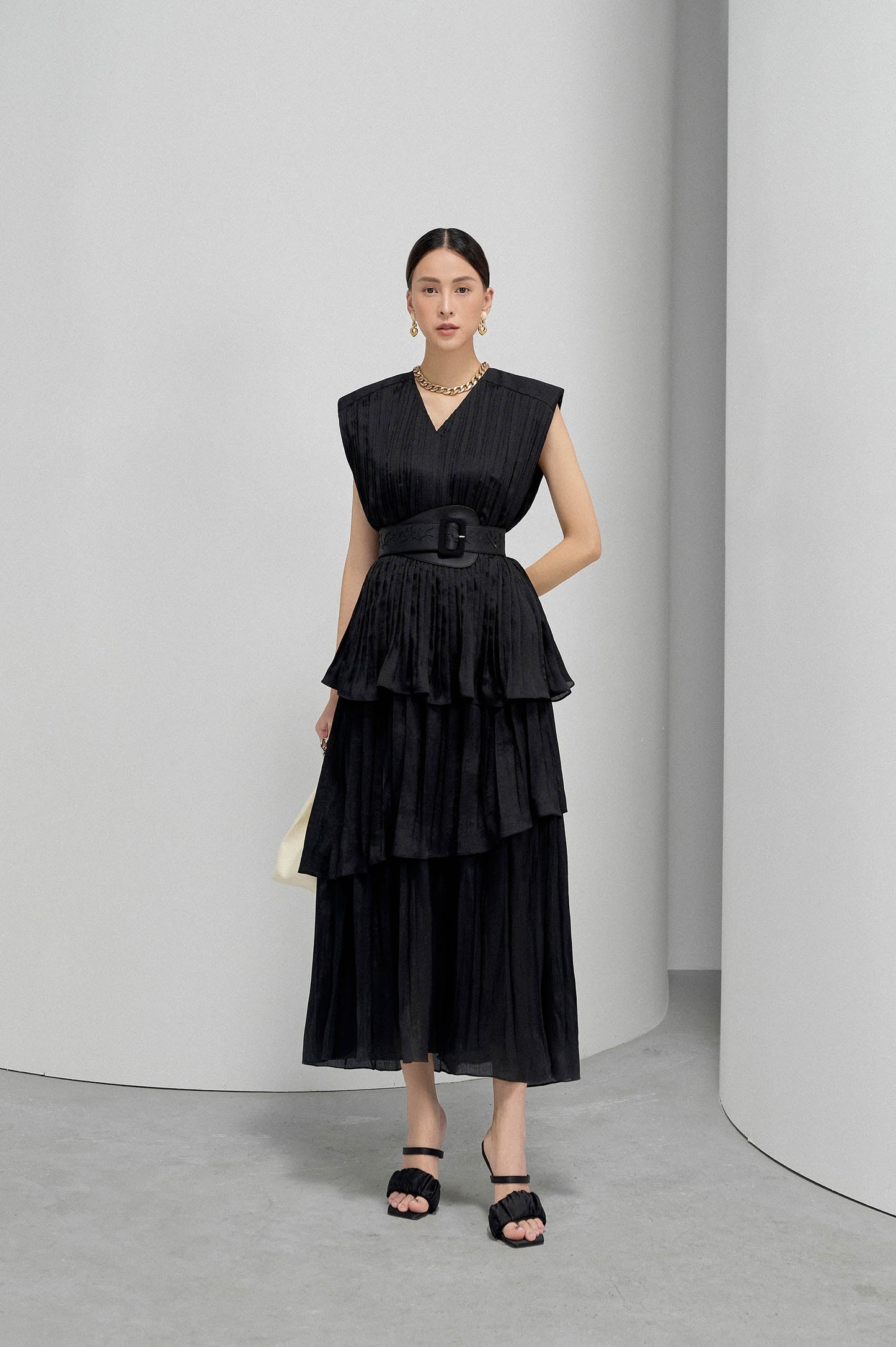 Black Square Shoulder Tunic Dress image 0