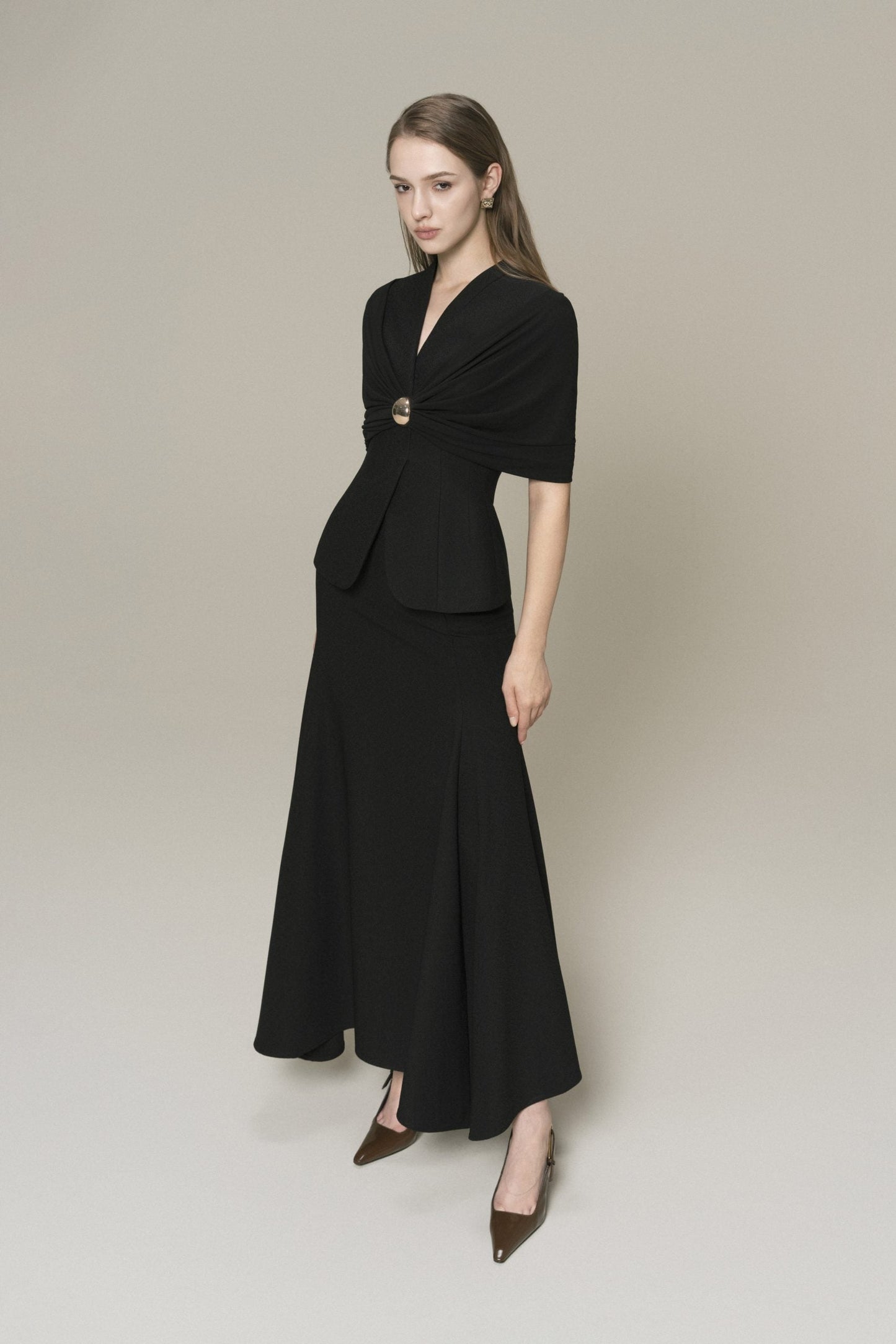 Halo Peplum Full Set in Black image 3