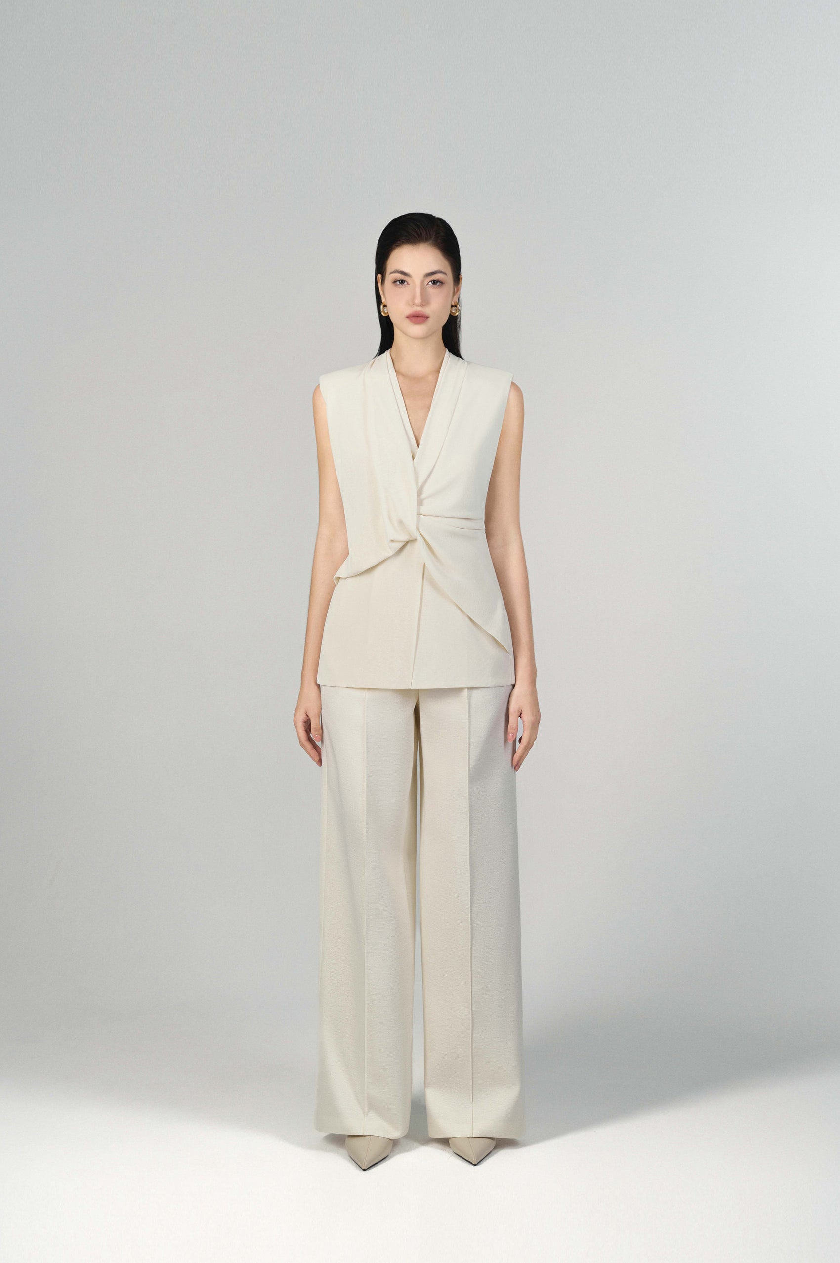 Harper Sleeveless Peplum Set