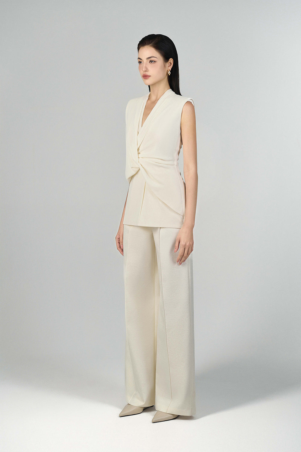 Harper Sleeveless Peplum Set