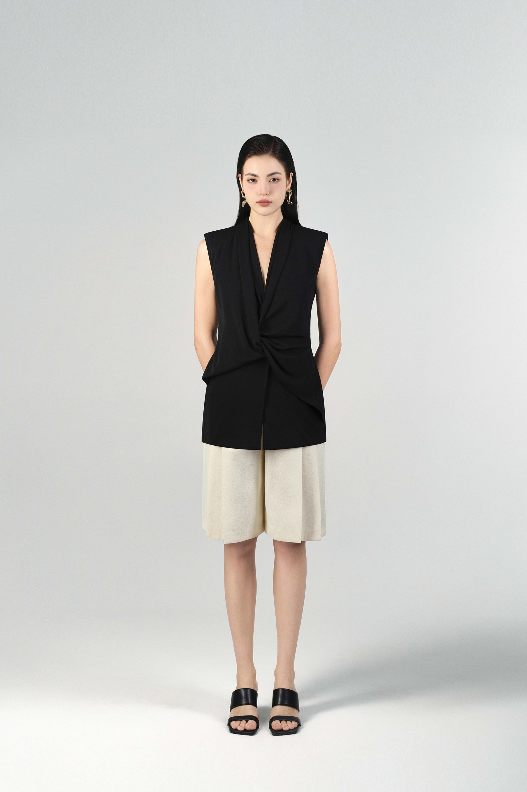 Scarlett Sleeveless Peplum Set