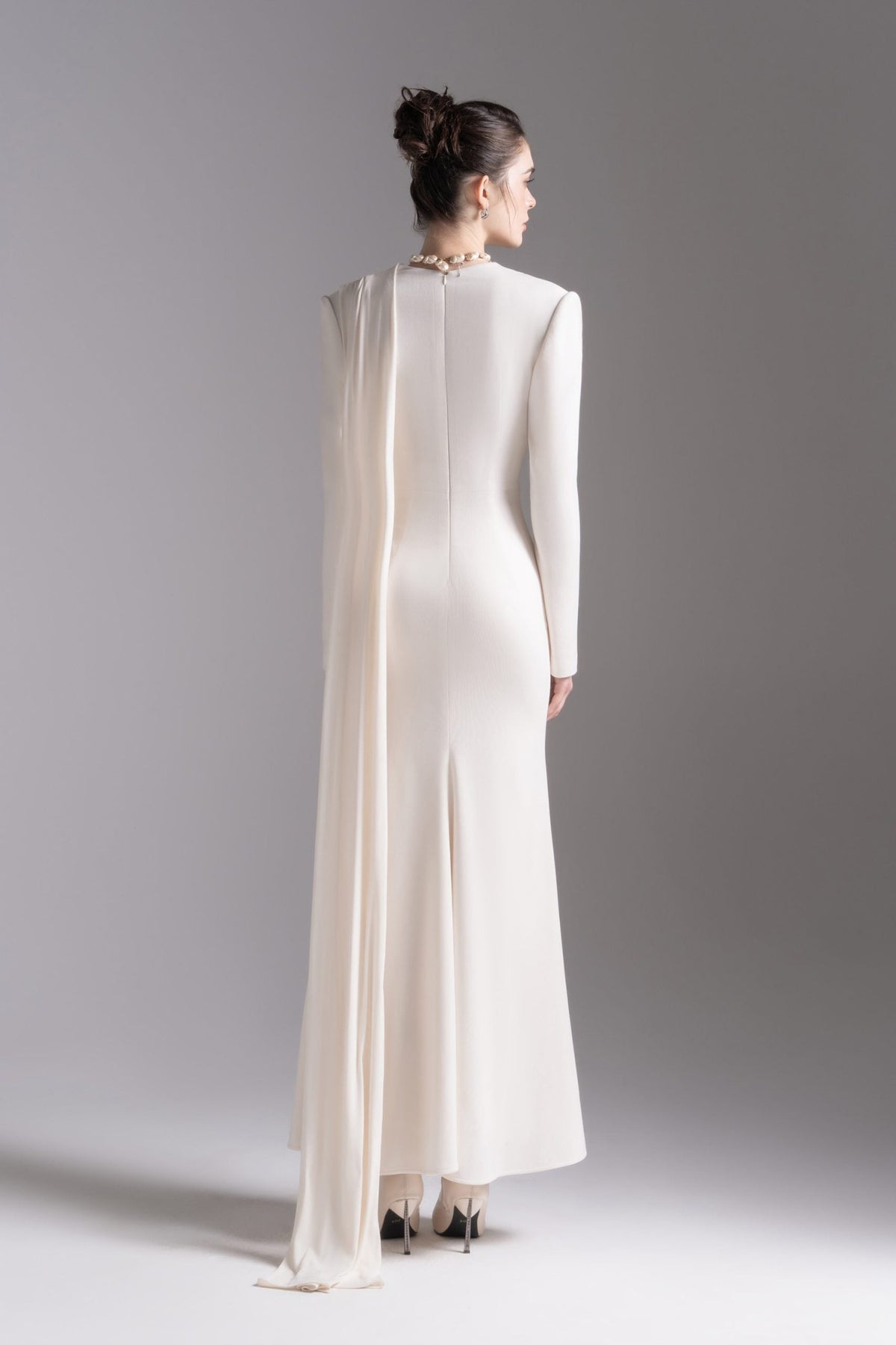 Vest Grace Gown in Light Cream