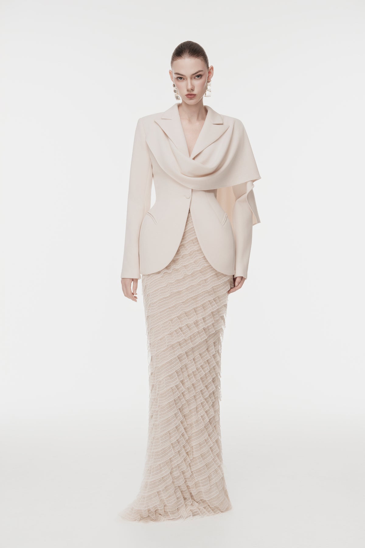 Tailored Set with 3D Floral