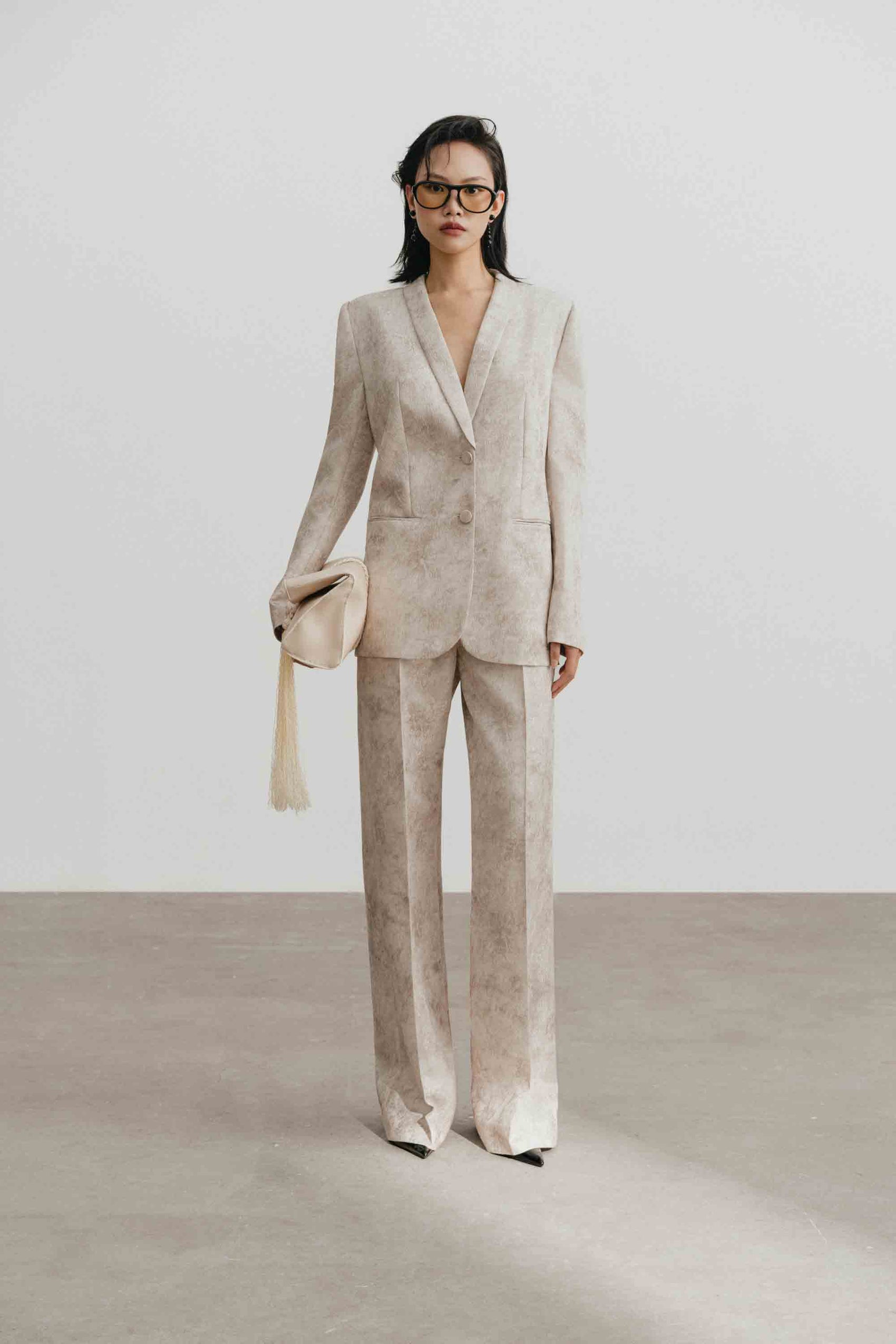 Brocade V-Neck Set (with Pants)