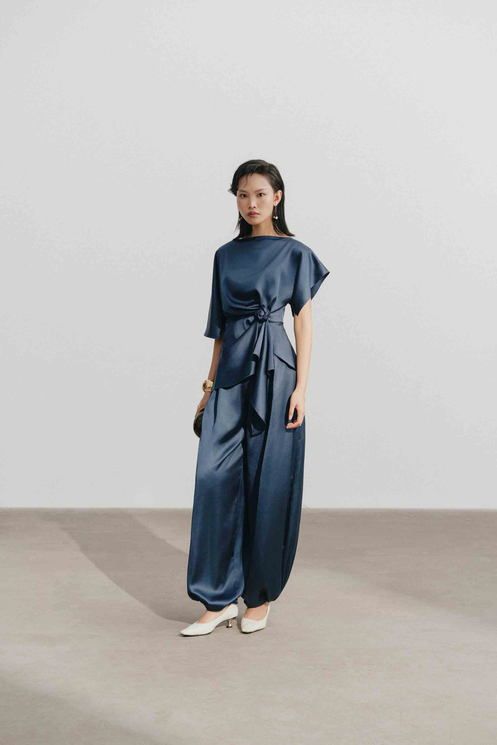 Silk Asymmetric Peplum in Gibraltar Sea