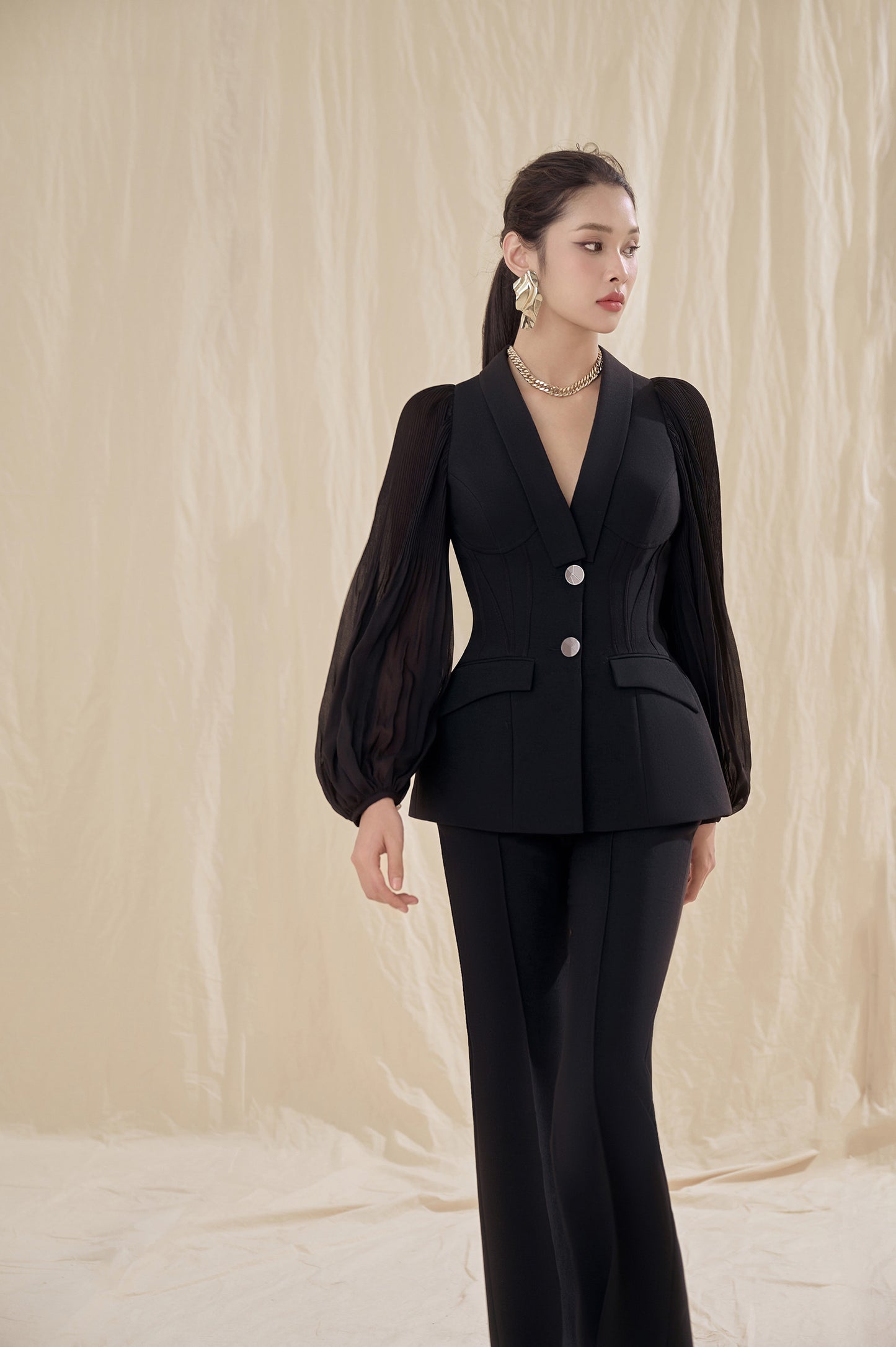 Sana Black Puffy Sleeves Set Design