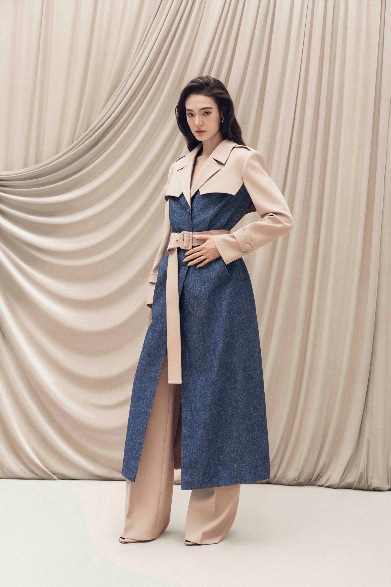 Dual-Texture Monolith Coat