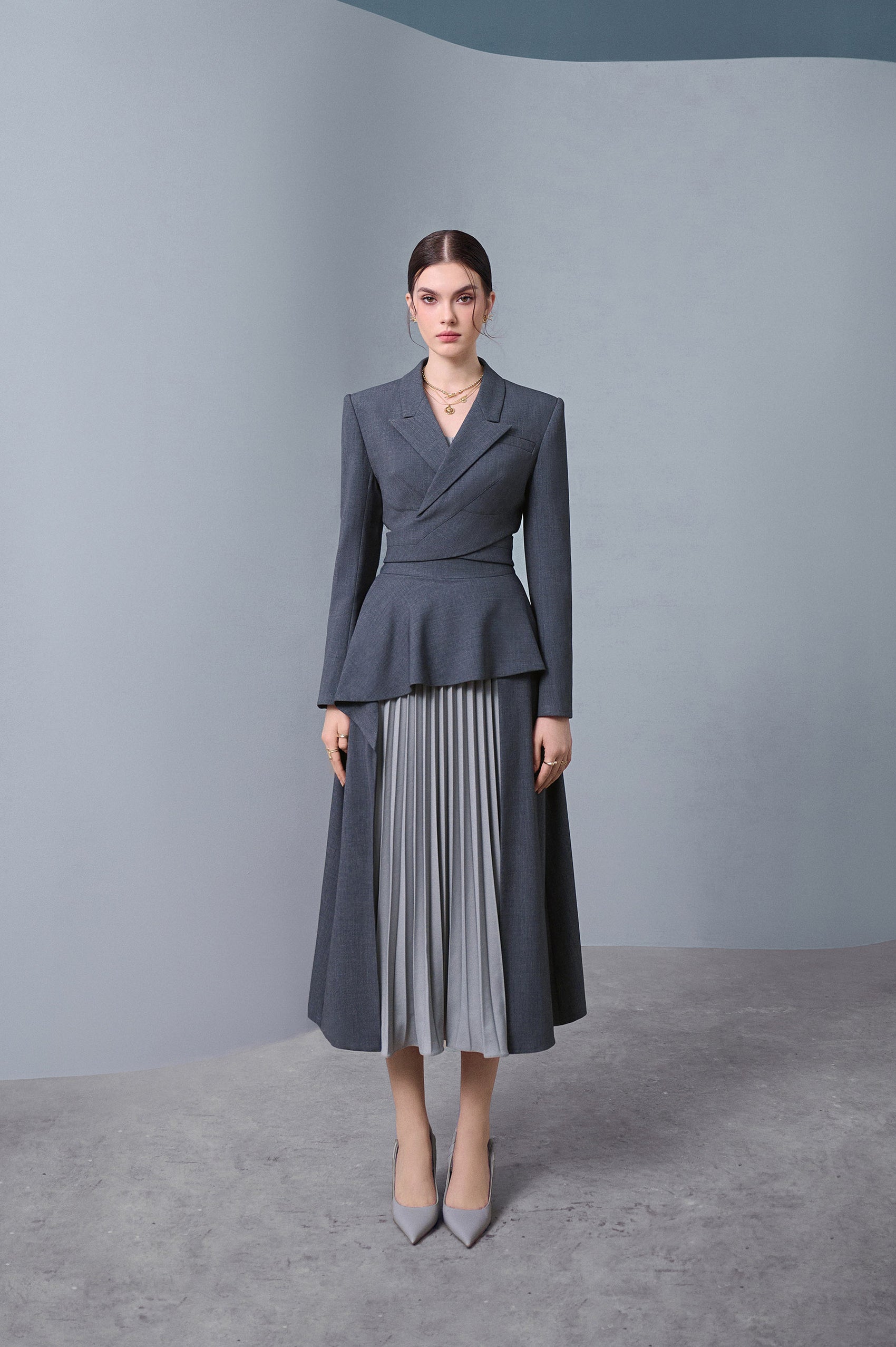 Cloud Gray Crisscrossed Set Design