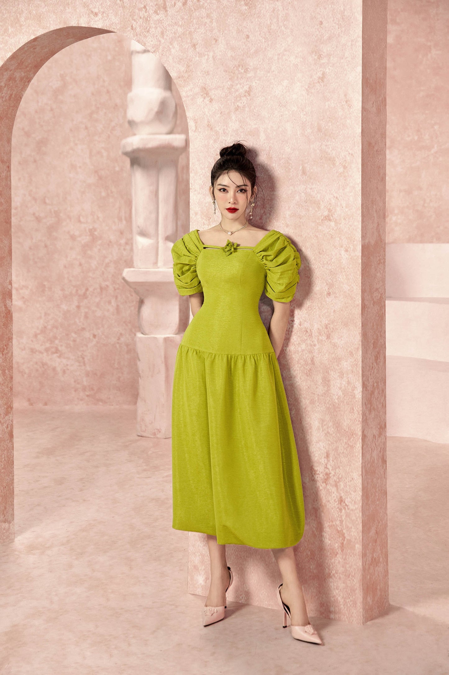 Calla Puffy Sleeves Dress