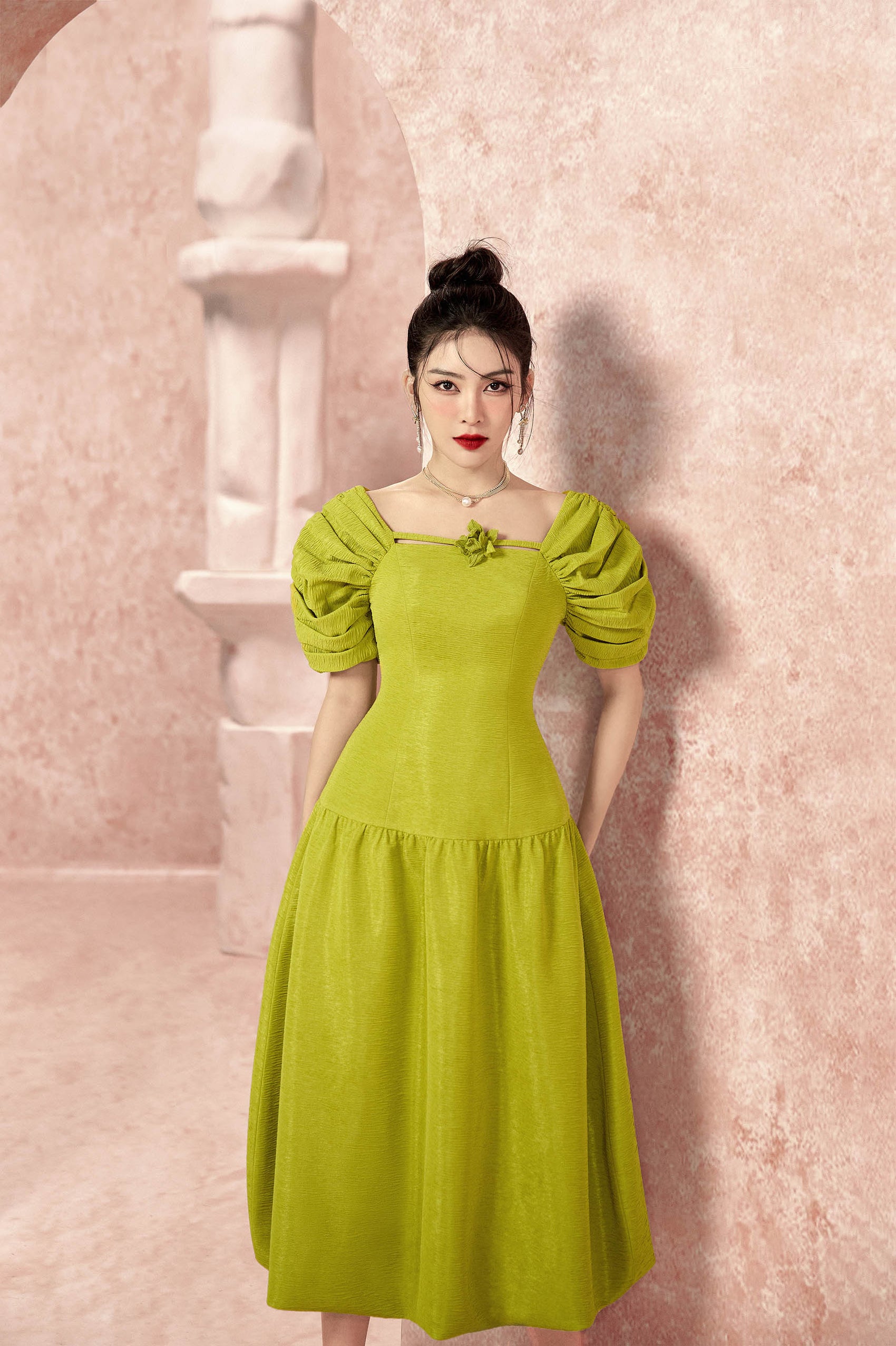 Calla Puffy Sleeves Dress