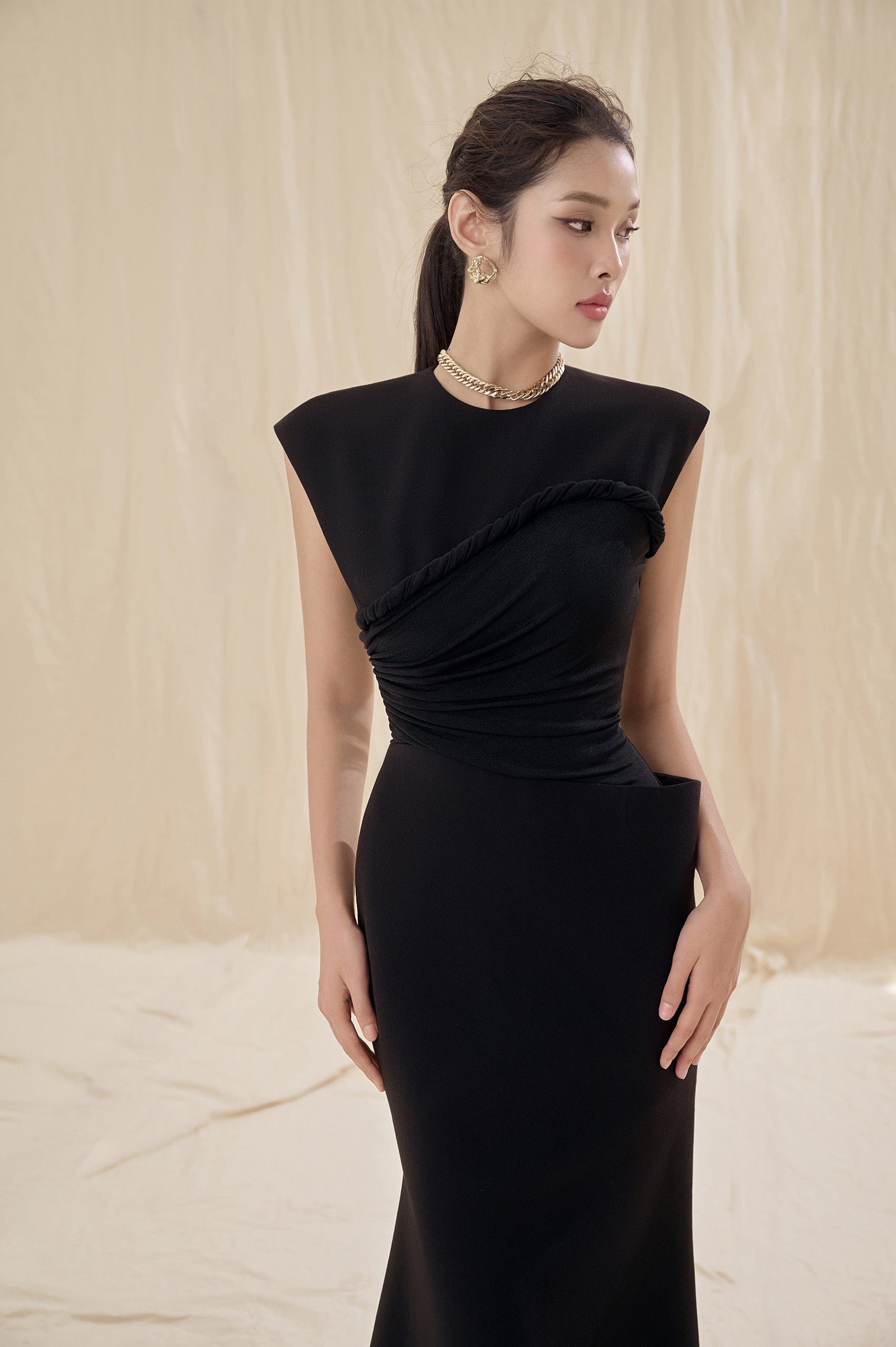 Paola Black Twisted Dress image 3