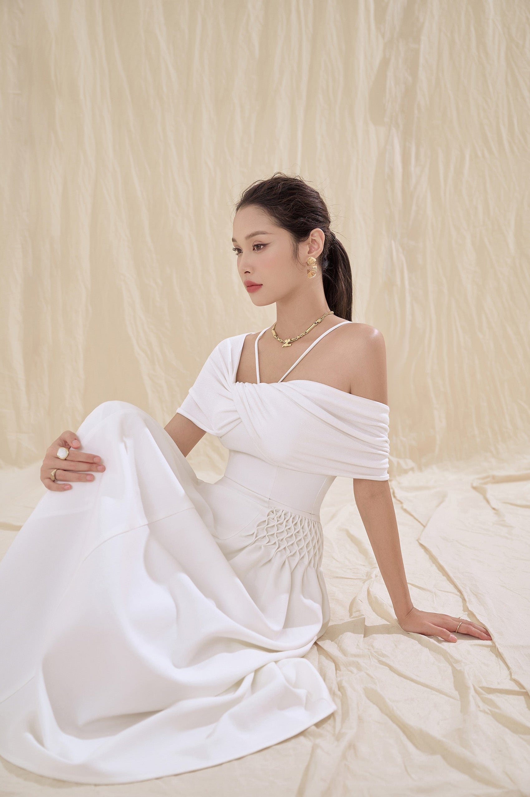 Alessia Off-shoulder Dress image 3