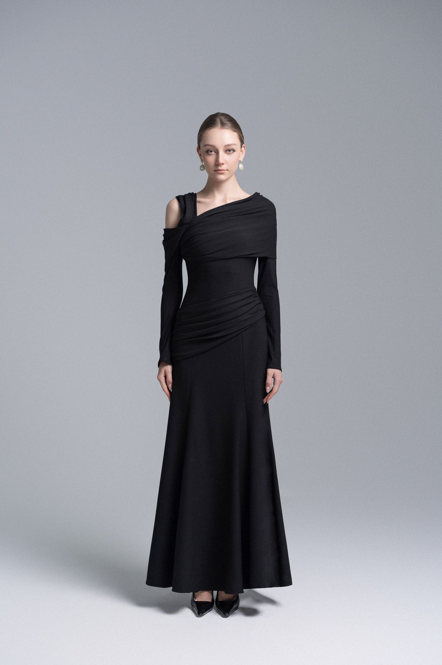 Black Twisted Shoulder Midi Dress image 0
