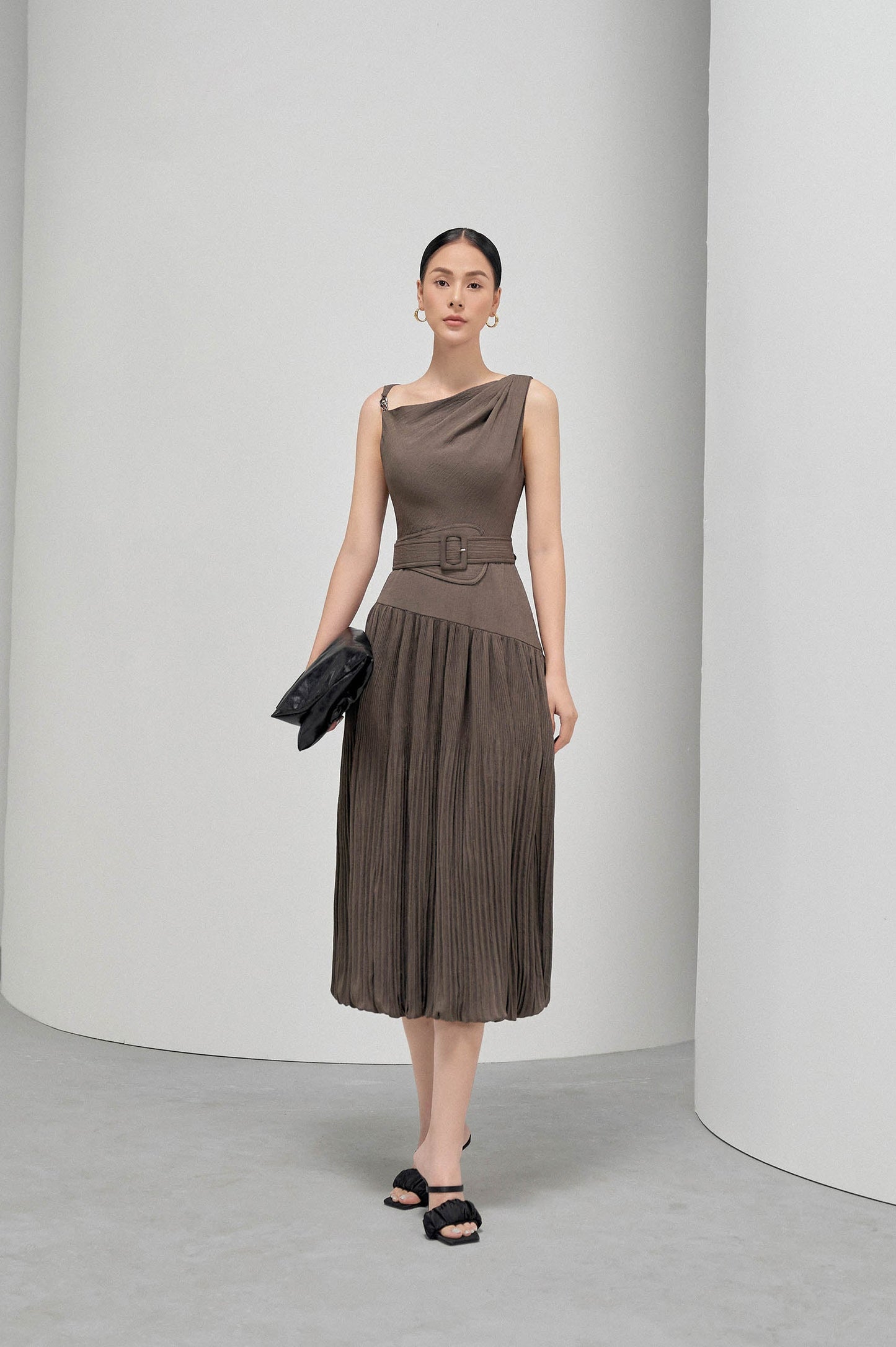 Glittering Dress - M image